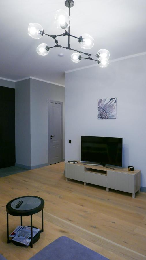 The Sixth - Self Check-In Apartment Tukums Bagian luar foto