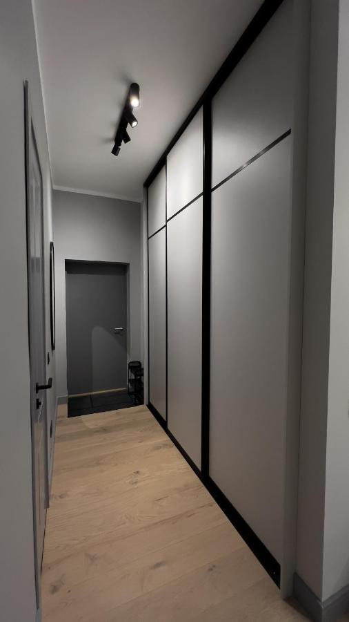 The Sixth - Self Check-In Apartment Tukums Bagian luar foto