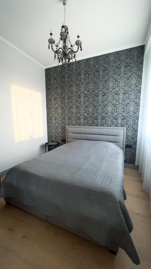 The Sixth - Self Check-In Apartment Tukums Bagian luar foto